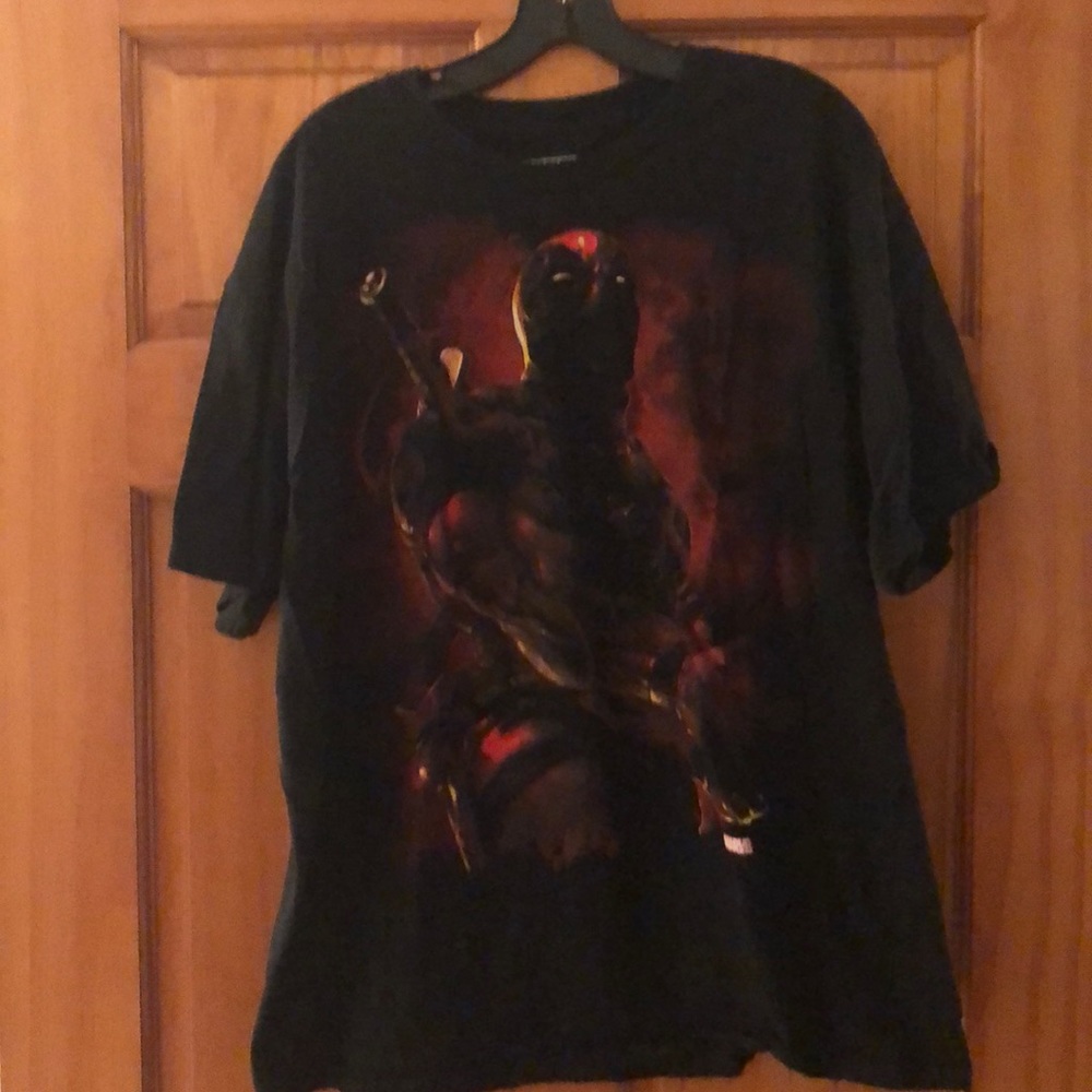 Marvel Deadpool tee